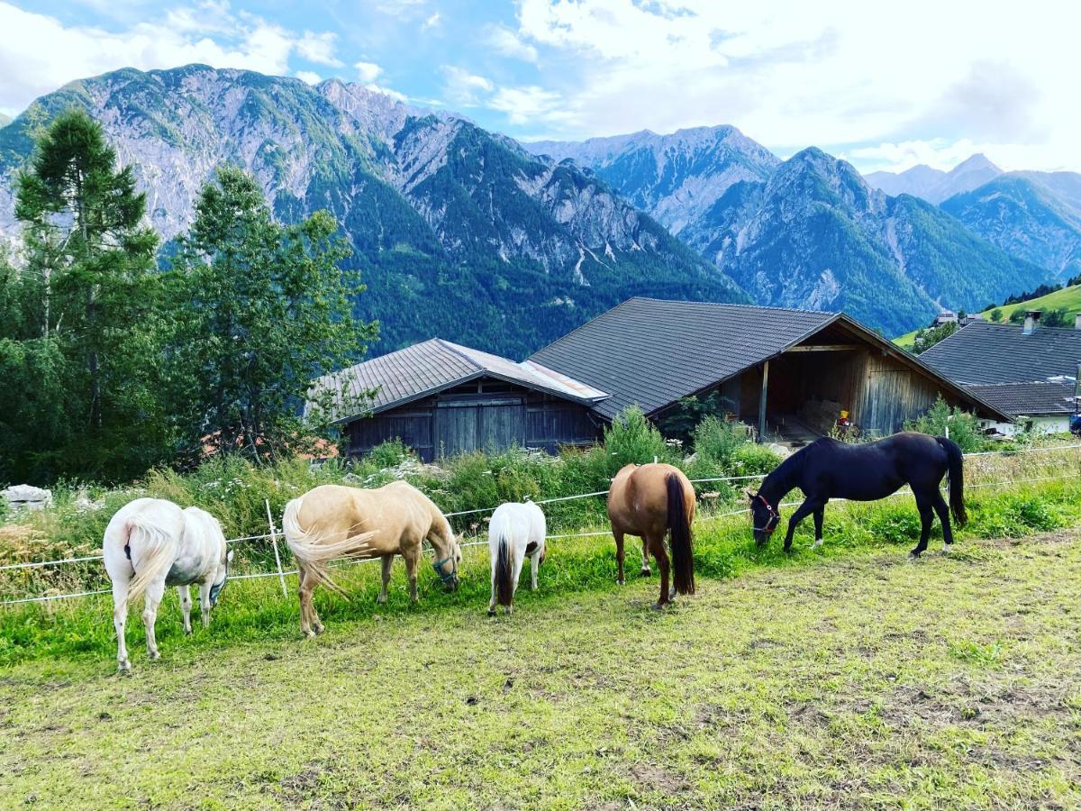 Southern Stables Ranch Bannberg ภายนอก รูปภาพ